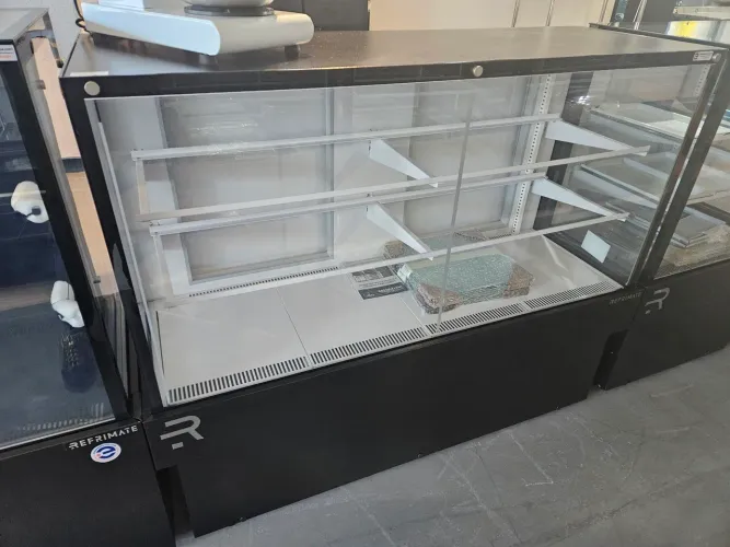 vitrine refrigerada ar forçado 1,45m para padaria - nova