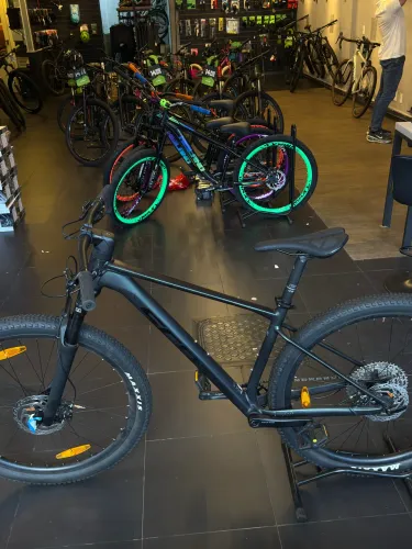 Bicicleta SCOTT SCALE 980
