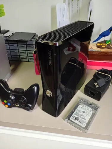 Xbox 369 slim Black piano RGH3 sistema Aurora 250 GB 53 jogos