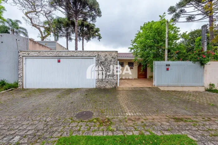 CASA TERREA NO JARDIM SOCIAL