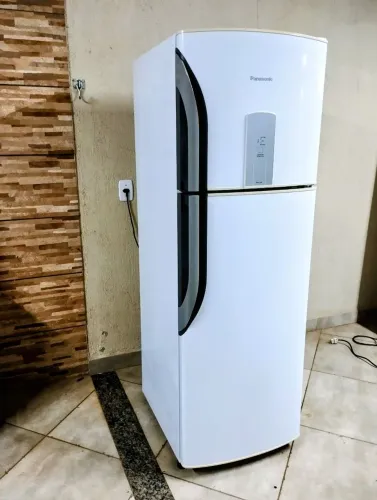 Geladeira Frost Free Panasonic 387 litros
