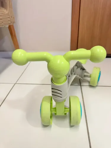 BICICLETA DE EQUILÍBRIO INFANTIL