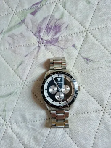 Relógio mondaine 