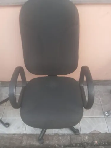 Cadeia/escritorio.ver descrição completa.