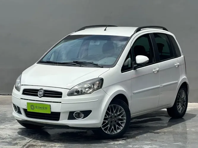 Fiat Idea Attractive 1.4 Fire Flex 8V 5P 2013