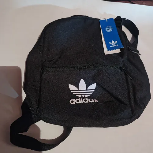 Mochilinha Adidas Nova original