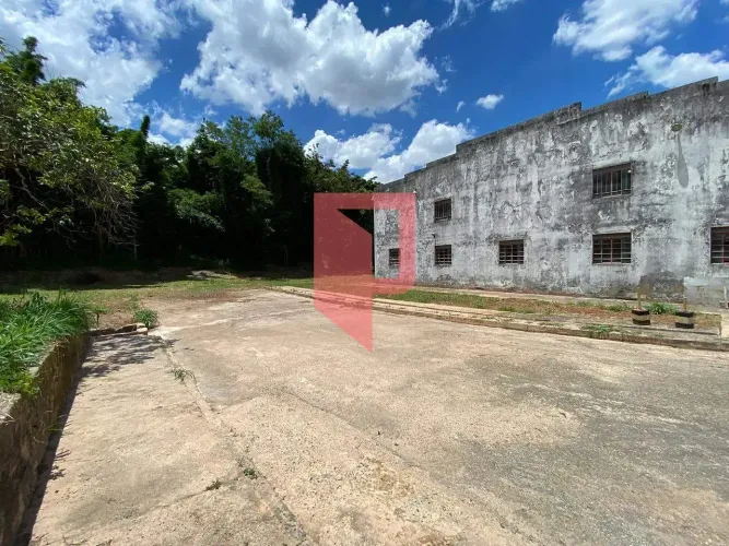 Galpão Amplo para Locação no Bairro São Francisco Belo Horizonte - MG, Estrutura completa