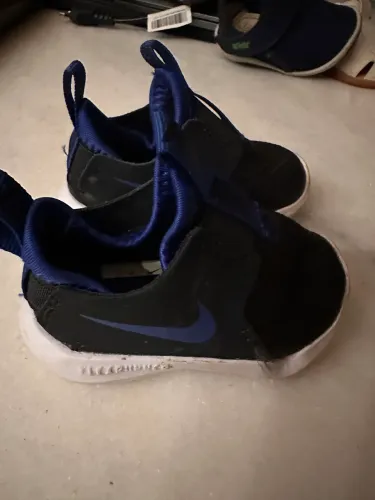 Tênis Nike infantil TAM 18