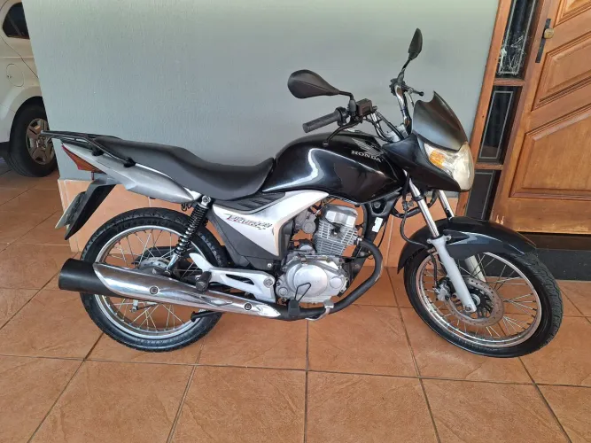 Vendo Titan 150 ESD Completa Particular