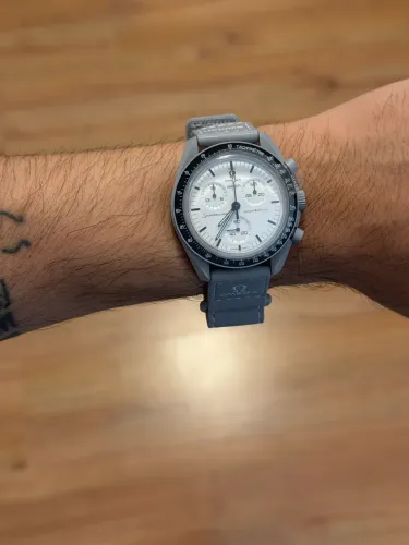 Omega X Swatch 1965, novo