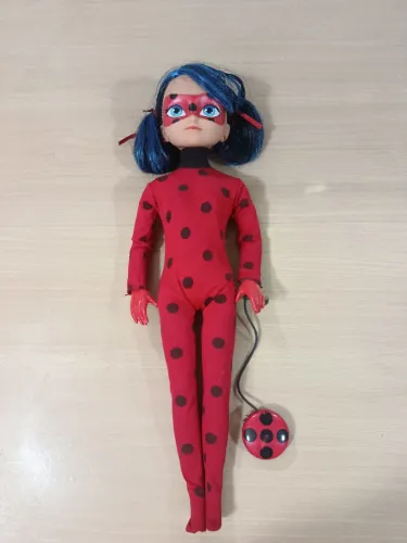 boneca miraculous ladybug 