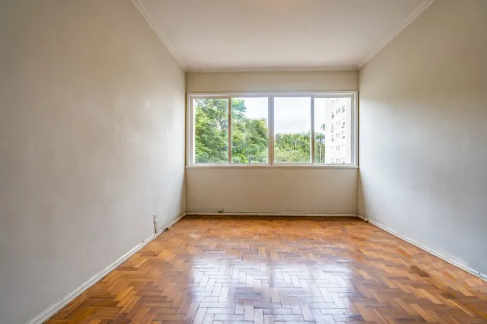 Apartamento com 2 quartos em Petrópolis
