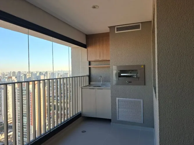 Apartamento com Sacada Gourmet novo para locação no Tatuapé