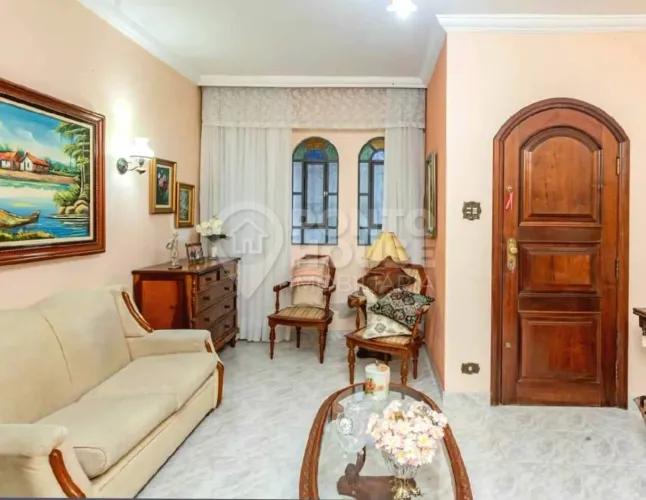 Sobrado de Vila à venda 118 m², 2 dormitórios, 1 vagas de garagem, no bairro V.Gumerdindo