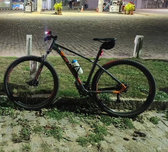 Vendo bike Oggi big Wheel aro 29 zerooo.