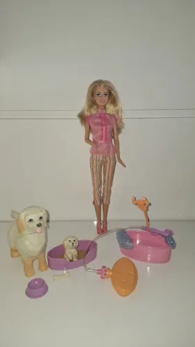 Barbie clean up pup! Banho de cachorrinhos