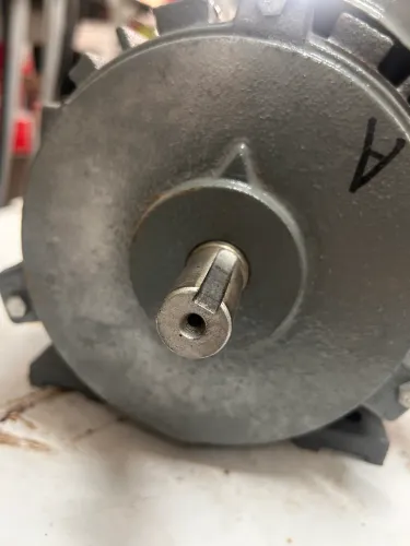 Motor 750W 220v