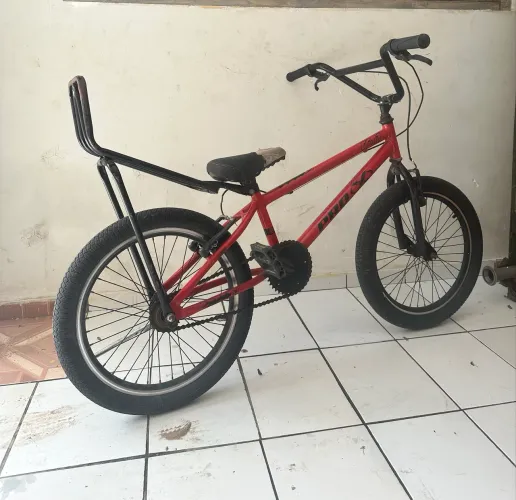 Bicicleta aro 20, um adicional de banco mobilete Xr calol