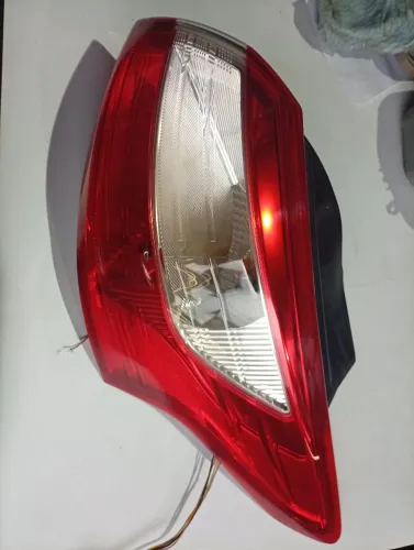 Lanterna Direita Ford Focus Sedan 2014 2015 Original 