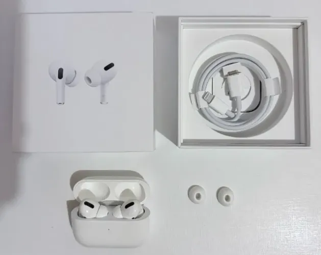 Apple AirPods Pro 1