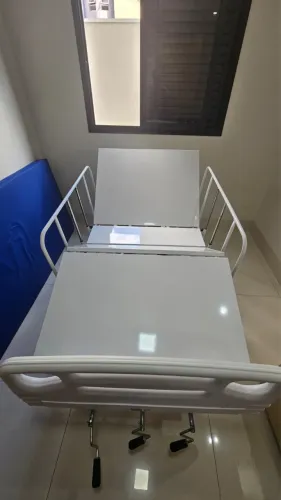 Cama hospitalar