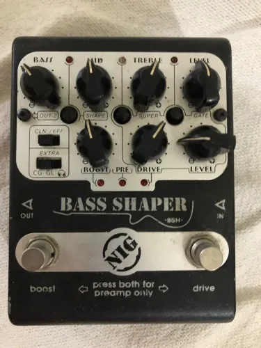 Pedal Baixo NIG Bass Shaper Preto Saída Balanceada 9V Análogo