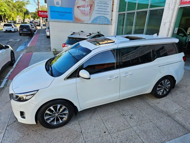 Kia Motors Grand Carnival EX 3.3 V6 24V 270cv Aut. 2018