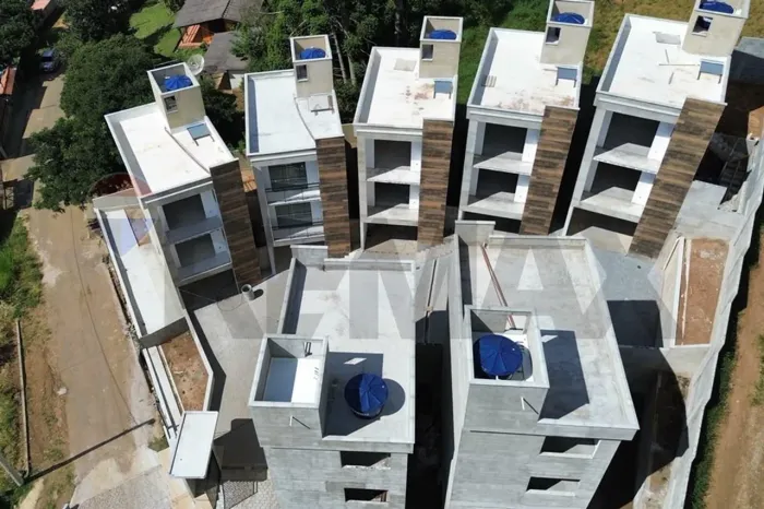 Condomínio Residencial Leal Somente 7 Casas à venda no Bairro Nova Suíça.