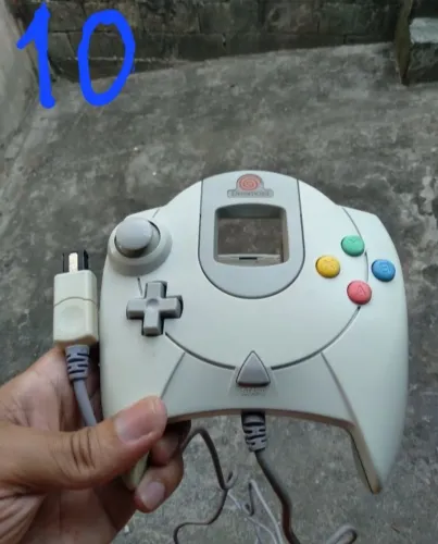 Controle de dreamcast original branquinho funcionando perfeitamente.