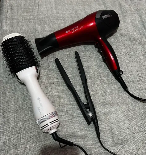 Vendo prancha, escova secadora e secador