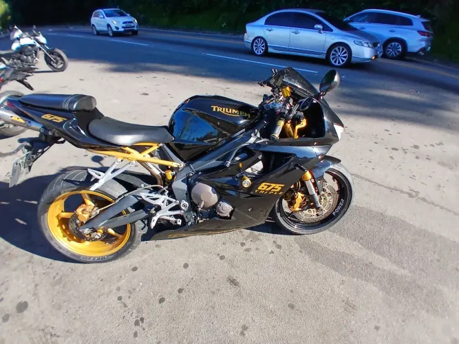 VENDO 28.500 $ / DAYTONA 675 BRABA DAS BRABAS