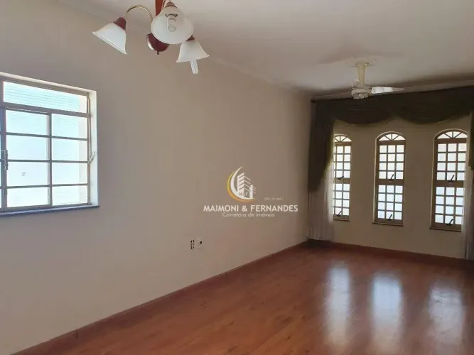 Casa à venda por R$ 730.000,00 - Vila Indaiá - Rio Claro/SP