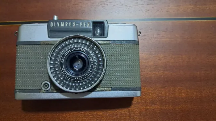 Olympus Pen