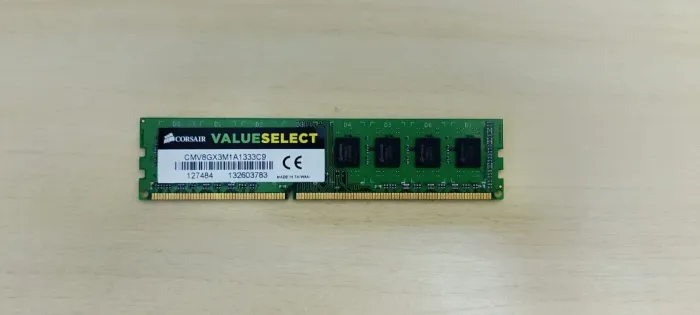 kit de Memória RAM DDR3 1333MHz de 8GB da Corsair+ Placa mãe H61G578 GL V2
