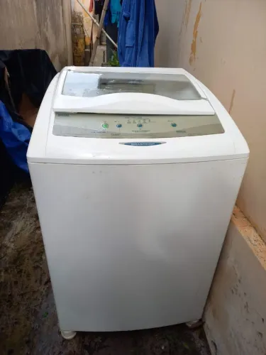 Maquina de Lavar Brastemp 8 kg - modelo BWM08A