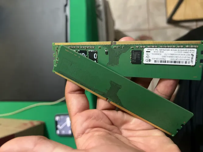 Memorial RAM DDR3 ( dois pentes)