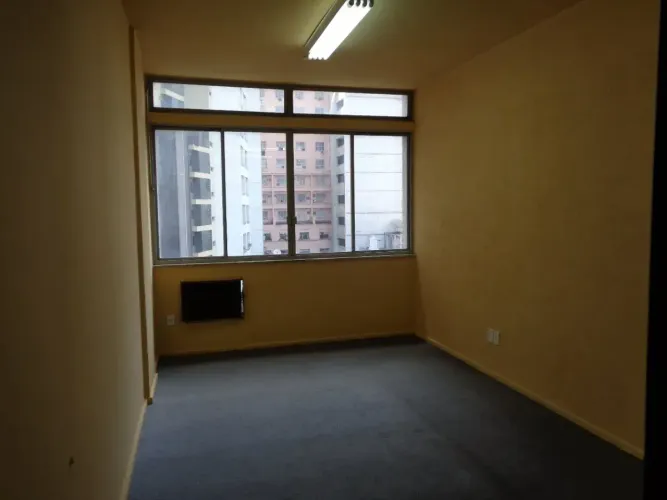 Sala/Conjunto para aluguel com 30m2, Centro, Uruguaiana, RJ