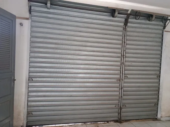 Porta de rolo comercial