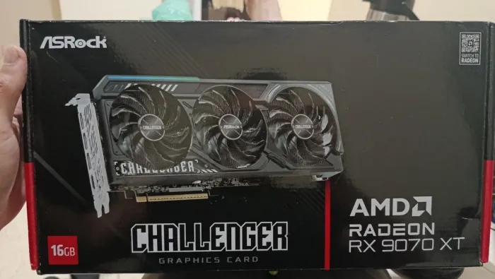 VENDO PLACA 9070 XT .