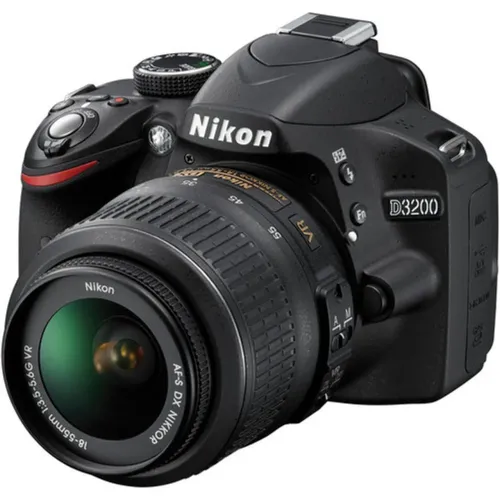 Nikon D3200 + lente do kit, 50mm, 35mm e flash.