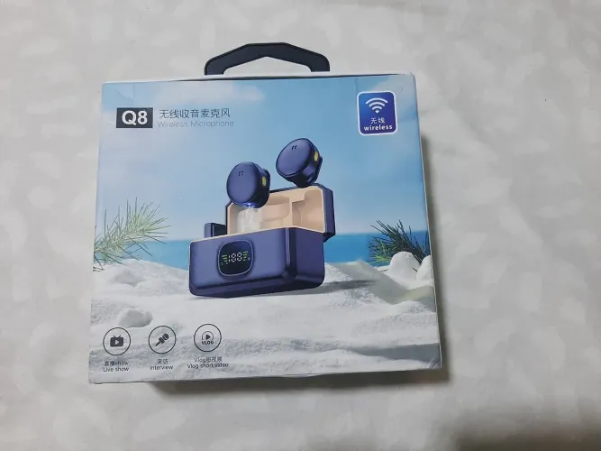 Microfone de lapela Q8 novo