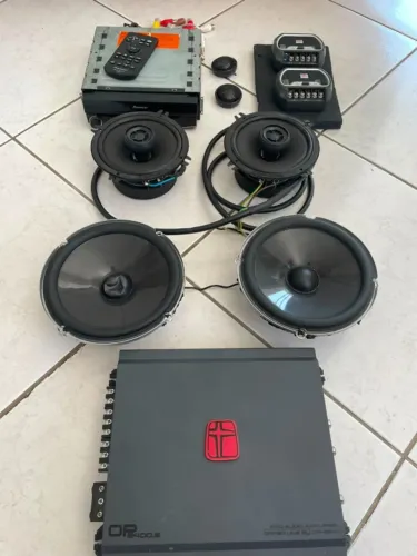 Kit som automotivo JBL + Ophera