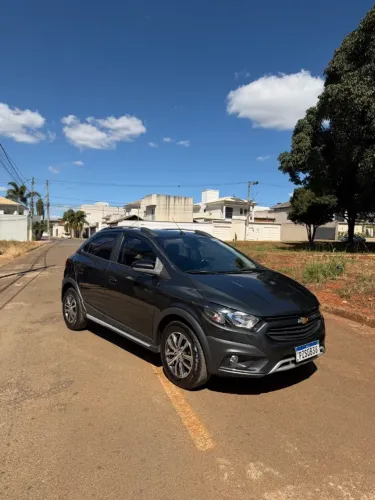 Chevrolet Onix Activ 1.4 8V Flex Aut. 4P 2018