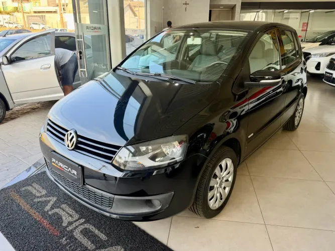 Volkswagen Fox 1.6 MI Total Flex 8V 5P 2012