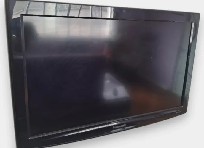 TV LCD PANASONIC TC-L32C10B, Funcionando perfeitamente, sem nenhum defeito