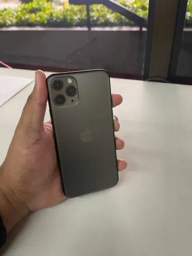 iPhone 11 Pro Act. Cartão