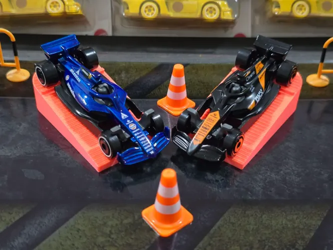 HOT WHEELS DUPLA F1 * 3
