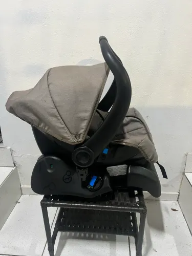 Bebe Conforto com Base para Carro Galzerano Grid Toffee 13kg