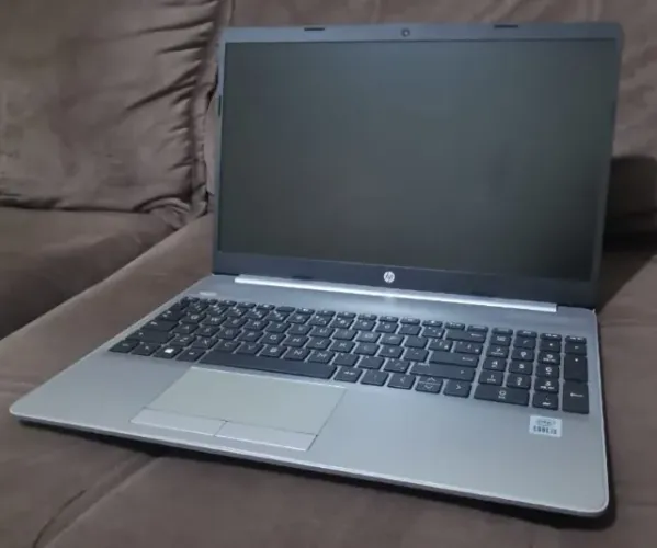 Notebook HP 256 G8 I5-10ger 16GB SSD 256 GB PCIe® NVMe? 15.6'' Win11 Cinza