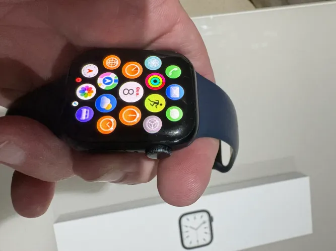 Apple Watch 7